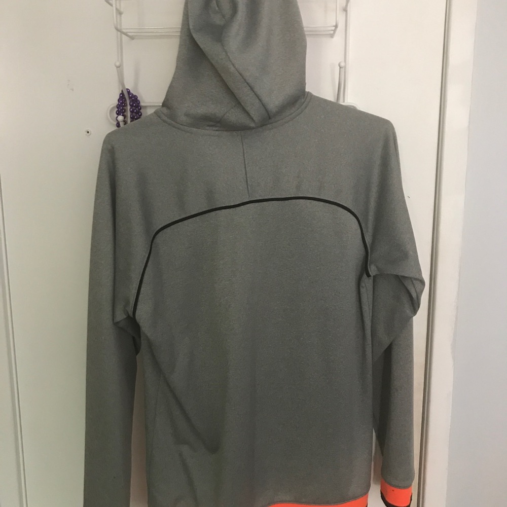 Jacket - Picture 2 of 4